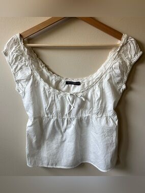 Brandy Melville White Cotton and Lace Milkmaid Top